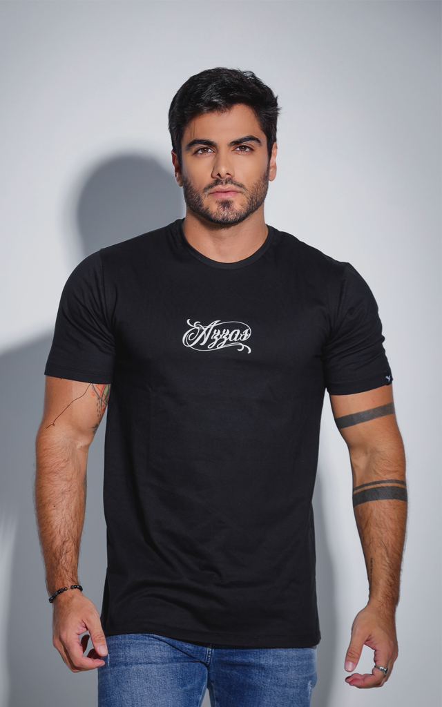 Camiseta Fendas - Preto